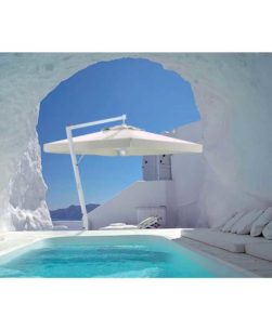 Ombrellone da giardino decentrato