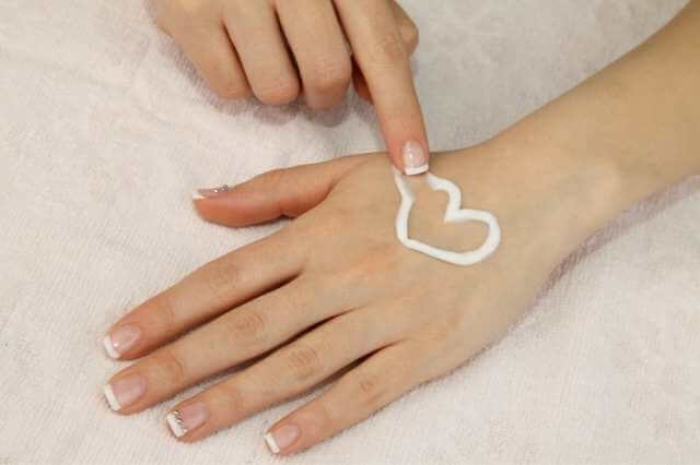 creme-mani-ragadi