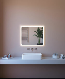 specchio bagno rettangolare led retroilluminato